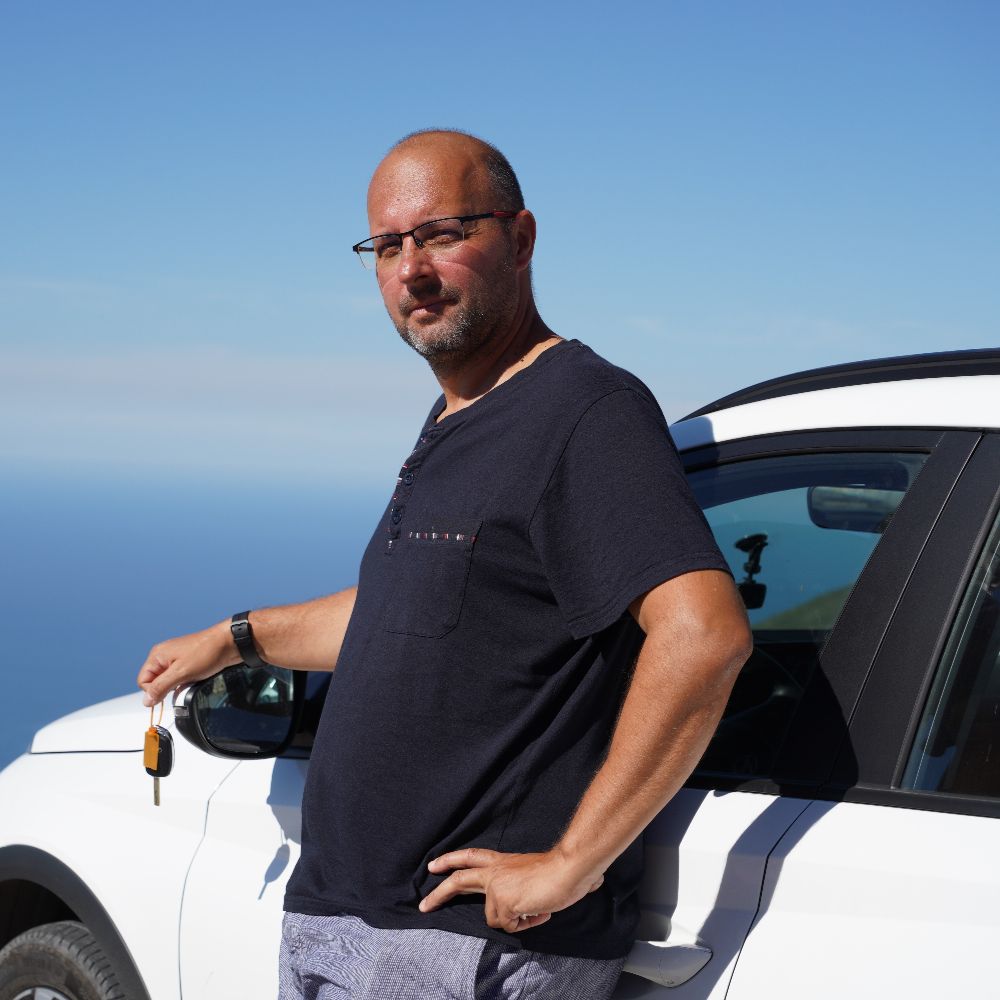 Peter car rental expert in Llogar pass on SH8 riviera road trip 1
